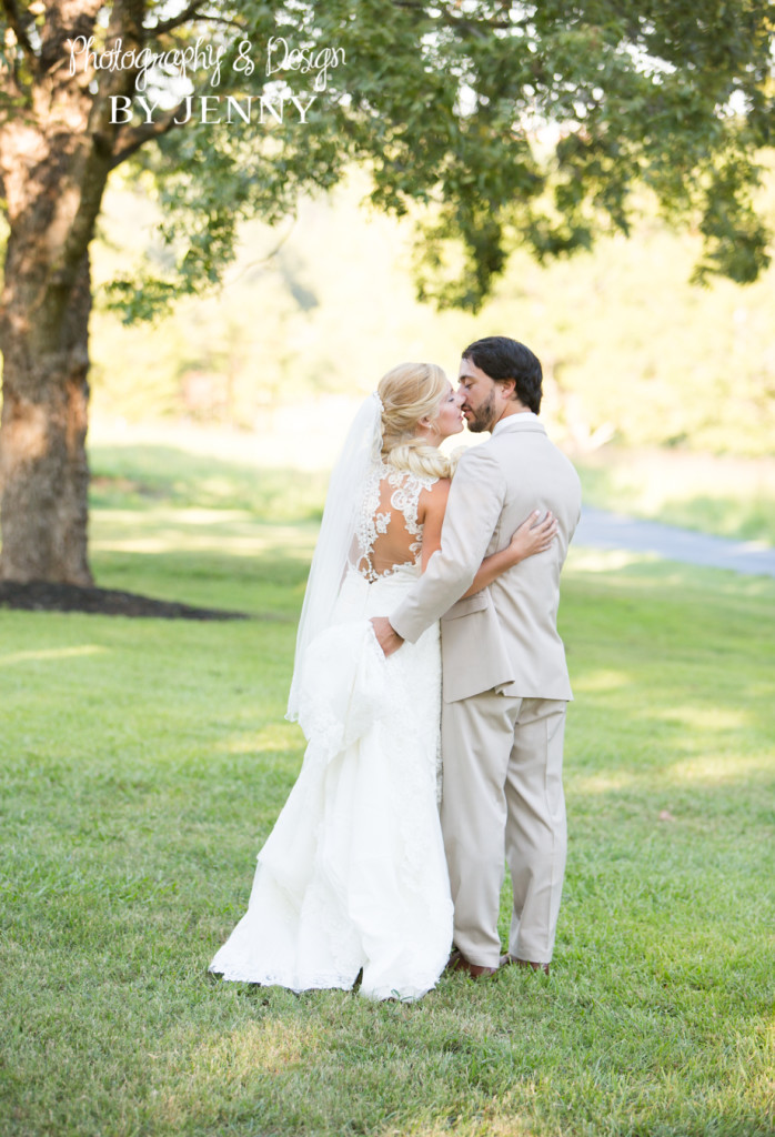 Greenville-SC-Outdoor-Wedding-Photography-16